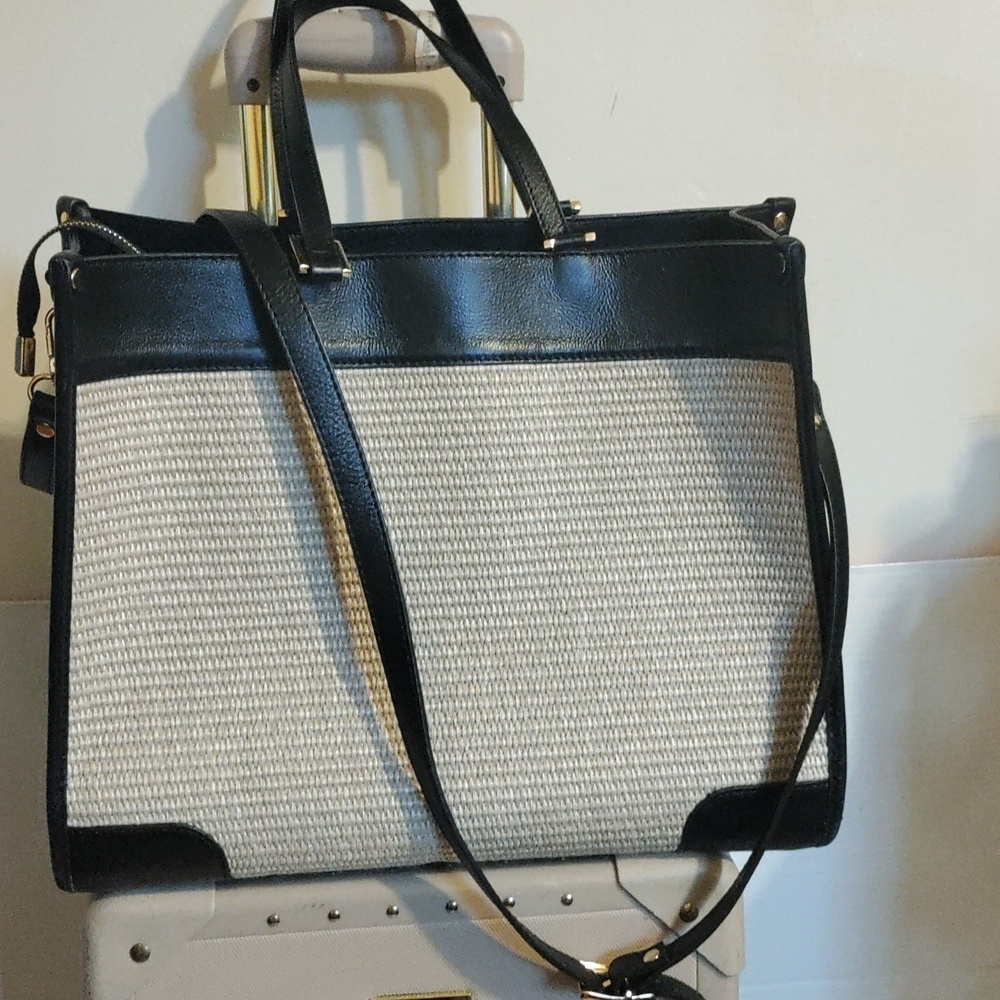 Anna Paola Black Tote Travel Bag – Natural Straw Accents,ChicMade in Italy